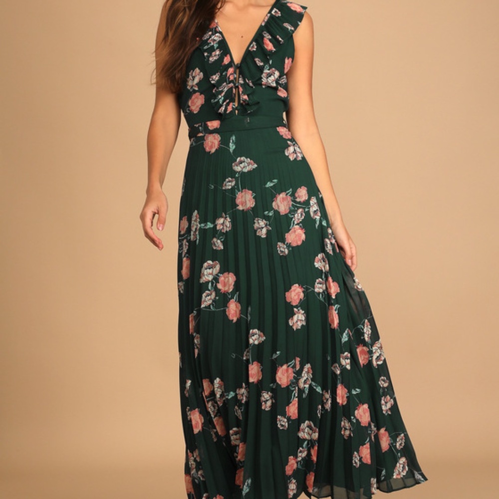 Floral Ruffle V-Neck Maxi Dress in Forest Green